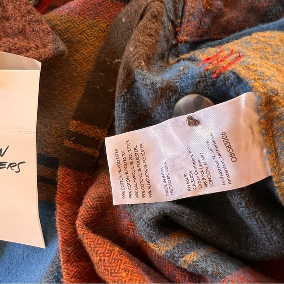 ⬇️NWT Urban Outfitters BDG Mens Plaid Overshirt Size L Color Red/Rouge (On Tag) - Picture 8 of 14